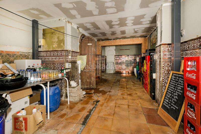 Foto 0167dcca-8993-4178-9026-29b9625854b2. Local comercial local en el campo del principe en Granada