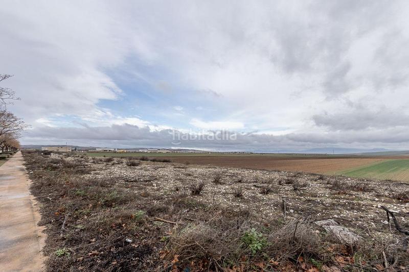 Foto 1430c724-7253-4d40-96e7-277b0cf8aa6b. Terrain résidentiel dans calle suelo urb subs-it 2 dans Escúzar