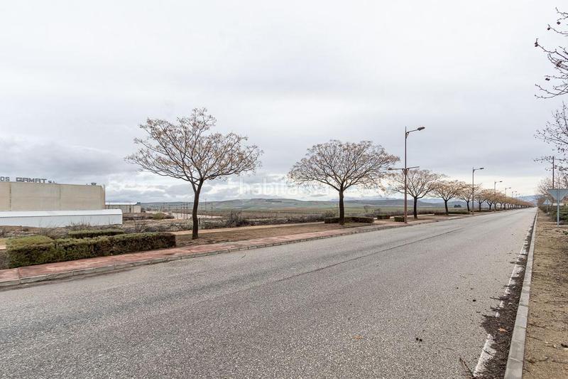 Foto b3067681-5e8b-4267-b9ed-7d8ca1609ca1. Terrain résidentiel dans calle suelo urb subs-it 2 dans Escúzar