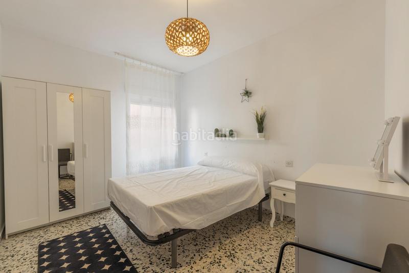 Foto c49d97e8-b511-4584-92c2-3a77719538f1. Piso en calle calle general serrano 7 vive en el corazón piso amplio y luminoso en Dúrcal