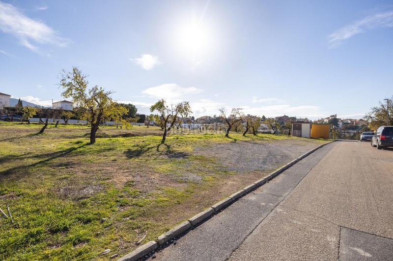 Foto 3de332ed-343d-40cd-a49d-0791d565d501. Terreno residencial en caléndula 8 solar urbano de 1483 m2 . en Otura