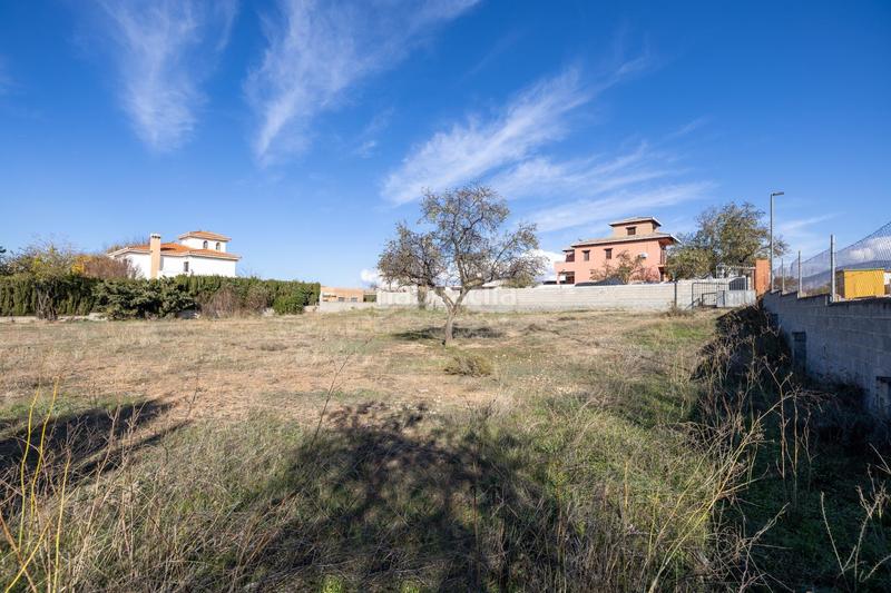Foto 4a3eda79-0e6a-4920-a95e-6d5d0b64f20d. Terreno residencial en caléndula 8 solar urbano de 1483 m2 . en Otura
