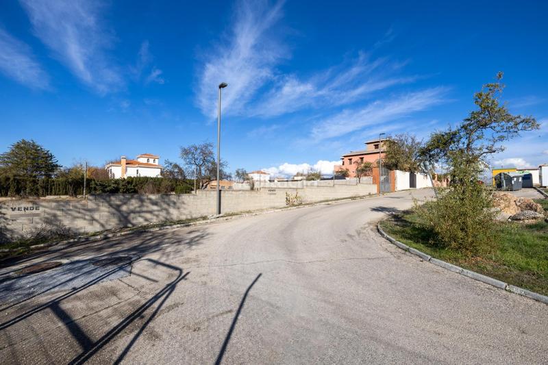 Foto a8ee0732-fa86-4718-89d9-b5989877525f. Terreno residencial en caléndula 8 solar urbano de 1483 m2 . en Otura
