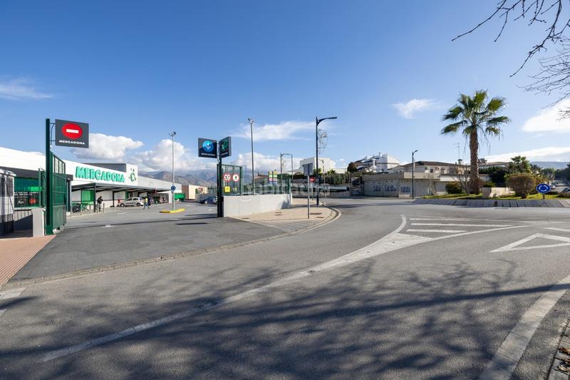 Foto b836cb48-99aa-4627-a4d5-0790f1c70cec. Terreno residencial en caléndula 8 solar urbano de 1483 m2 . en Otura
