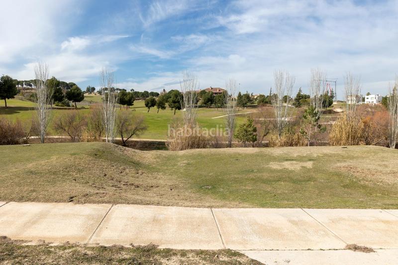 Foto 66c10c63-f380-41a2-929d-b0e405bb5175. Terreno residencial venta de parcela urbana zona santa clara golf en Otura
