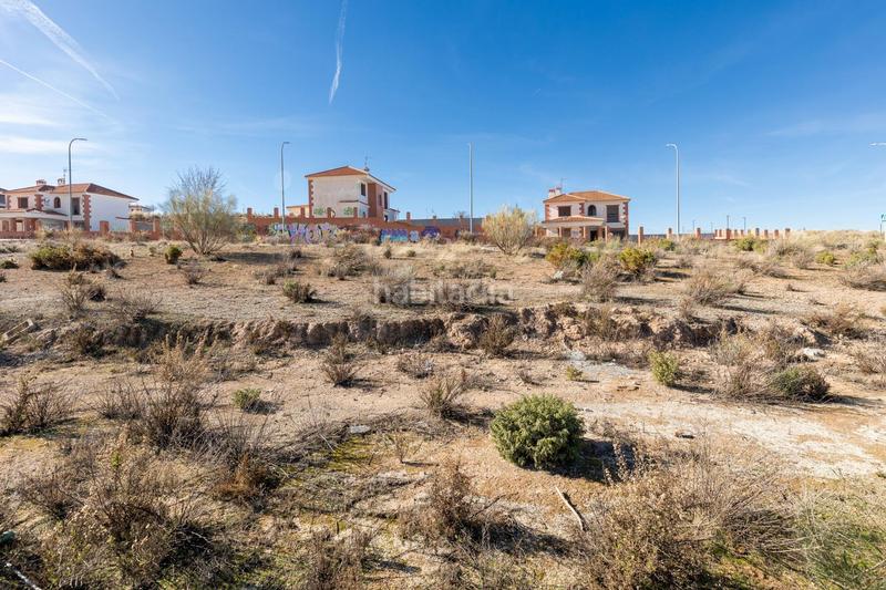 Foto 6c7a7528-025a-4b15-9ed2-e55755c592ec. Terreno residencial venta de parcela urbana zona santa clara golf en Otura