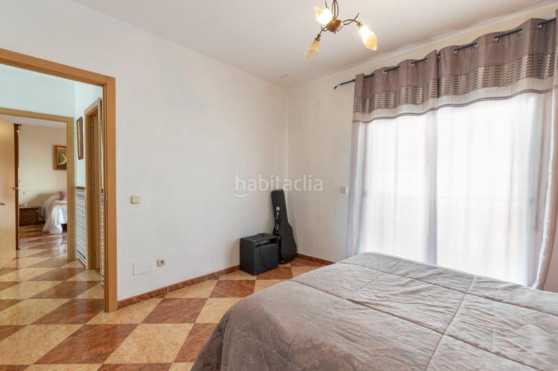 Foto 0ce493a0-0d87-455a-8e97-42df1e9b2598. Casa en bulevar de la cooperativa 2 hermosa casa en la mejor zona en Íllora