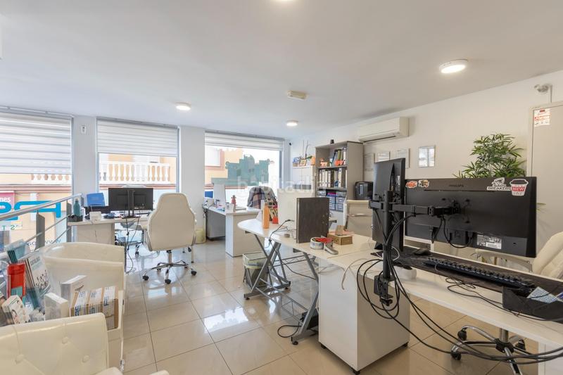 Foto 947ba6a1-cfdc-4c44-bce5-ea17b920adb8. Local comercial oportunidad! local comercial totalmente reformado en la mejor zona de cullar vega! en Cúllar Vega