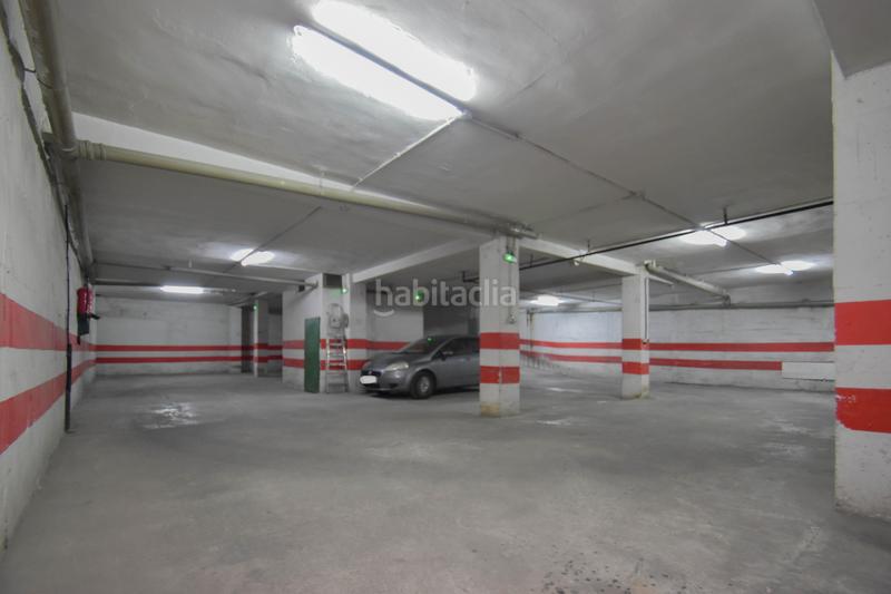 Foto 49d67b7e-fef9-4328-aec8-fa5ebb0e1882. Parking coche aparcamiento centrico en Fígares Granada