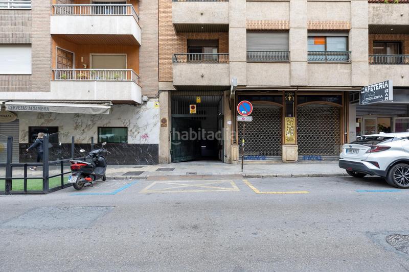 Foto d891a4e6-66f2-4f27-bce6-367d996632f6. Parking coche en calle socrates 14 plaza de garaje en venta en calle socrates en Granada