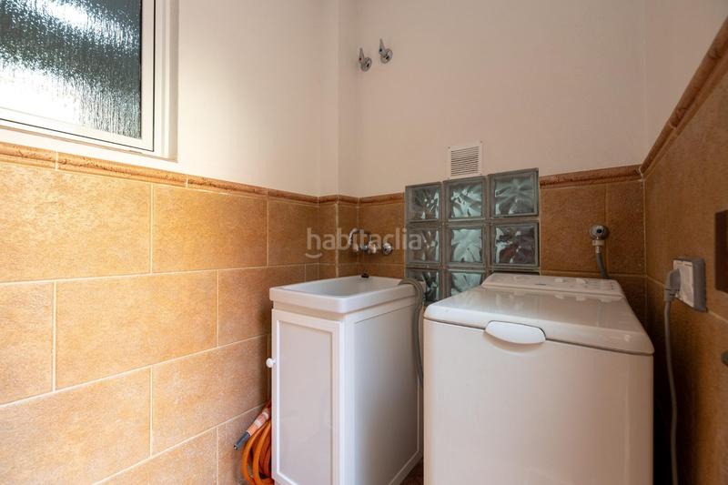 Foto ed1244e4-f8da-44bc-9a18-e3c88e01693c. Casa adosada amplia casa adosada en Salar