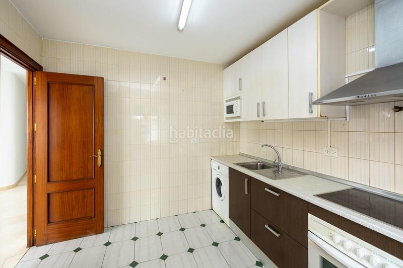Foto a0a5e5ab-b8bb-425f-bd54-ea92e602814b. Piso encantador piso en venta ! en Lanjarón