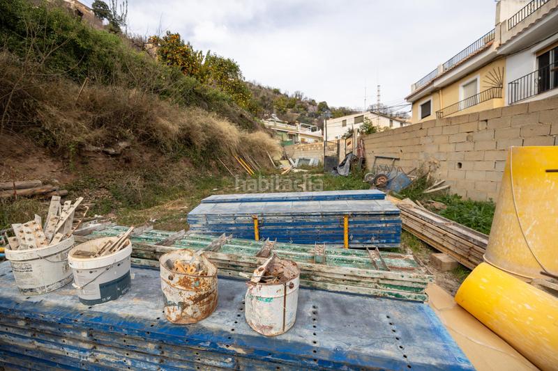 Foto fa23f9b7-d127-4848-a74c-c1f86a32d2bd. Terreno residencial solar en lanjaron en Lanjarón