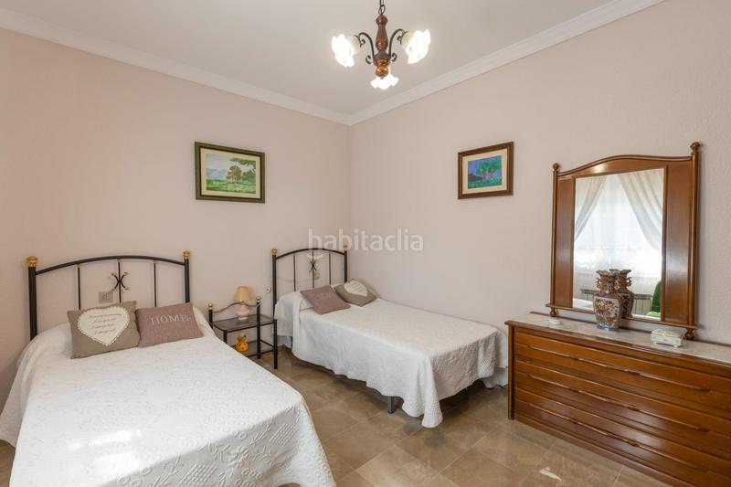 Foto 105cfe29-d38d-4ece-807b-5fd7e080d547. Chalet atencion! ponemos a la venta esta espectacular villa en el pantano de cubillas! en Atarfe
