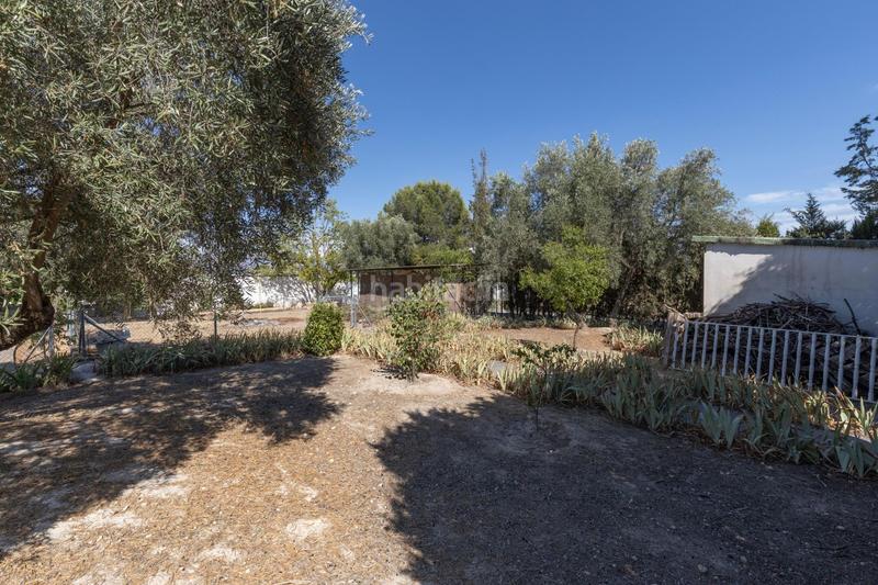 Foto ee690b4e-1b2f-4f3b-8700-ff3158faf954. Chalet atencion! ponemos a la venta esta espectacular villa en el pantano de cubillas! en Atarfe