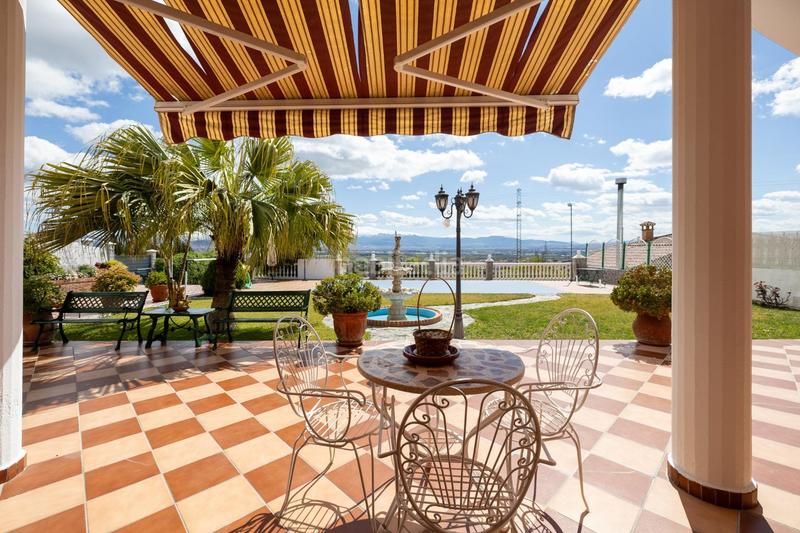 Foto 44162ba7-87be-4a53-8278-b7709796f819. Casa espectacular casa independiente con piscina y terreno de 1150 m2 . más terreno urbano de 2000 m2. en Atarfe