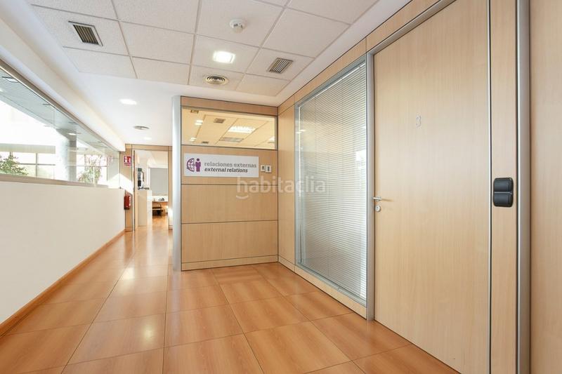 Foto fc6b99c0-724d-4d8c-8bda-a1dc8dcfb7b0. Oficina amb calefacció aparcament a Campus de la Salud Armilla