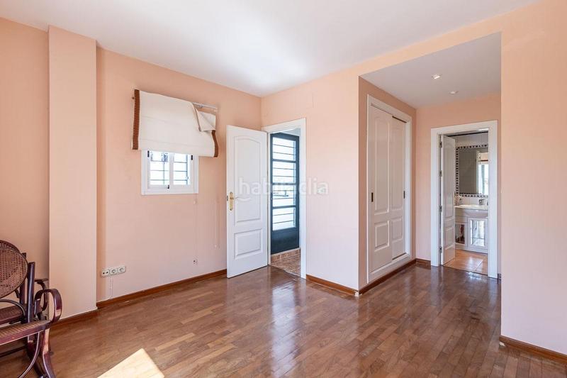 Foto 36f9718a-aeba-4ef3-8119-faad431eb6ec. Casa amb calefacció aparcament piscina a Albolote