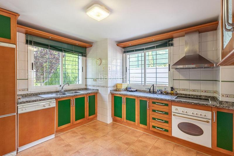 Foto 6459fa96-ec3f-435e-996e-de121ac6beae. Casa amb calefacció aparcament piscina a Albolote