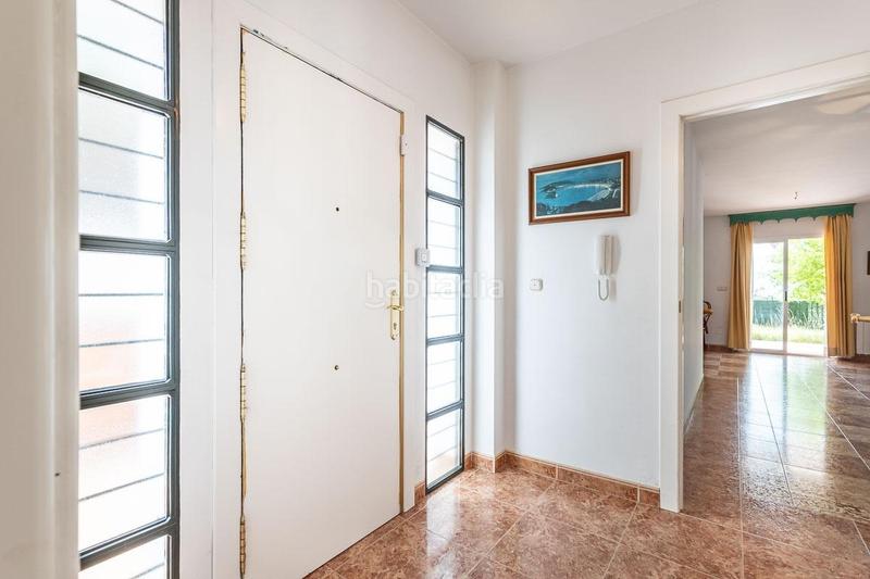 Foto 9fdac20a-4049-4ac3-b0c1-2c75f789ca7f. Casa amb calefacció aparcament piscina a Albolote