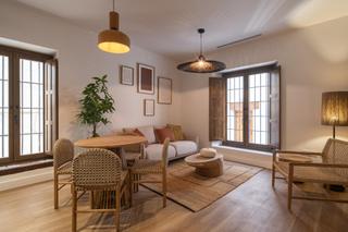 Pis a Barrio de Albaicín. Horno de vidrio, espino 1 a