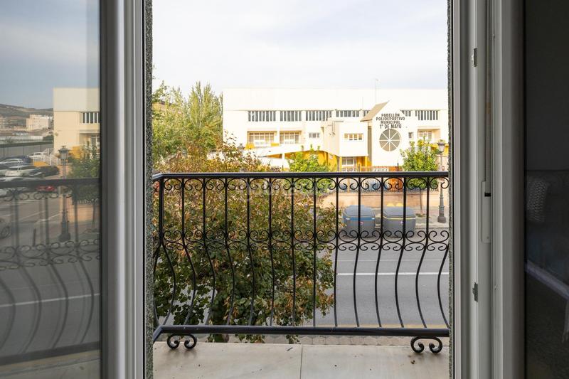 Foto 04eecb64-77f8-441f-b538-919d9f5f55f7. Casa adossada amb aparcament a Atarfe