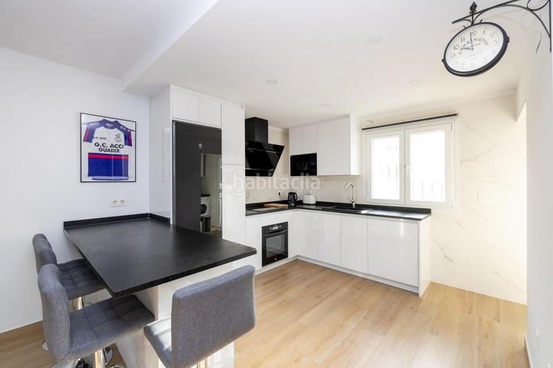 Foto 303d3ad9-b76b-446e-a411-ae5b4fab2cf9. Casa adossada amb aparcament a Atarfe