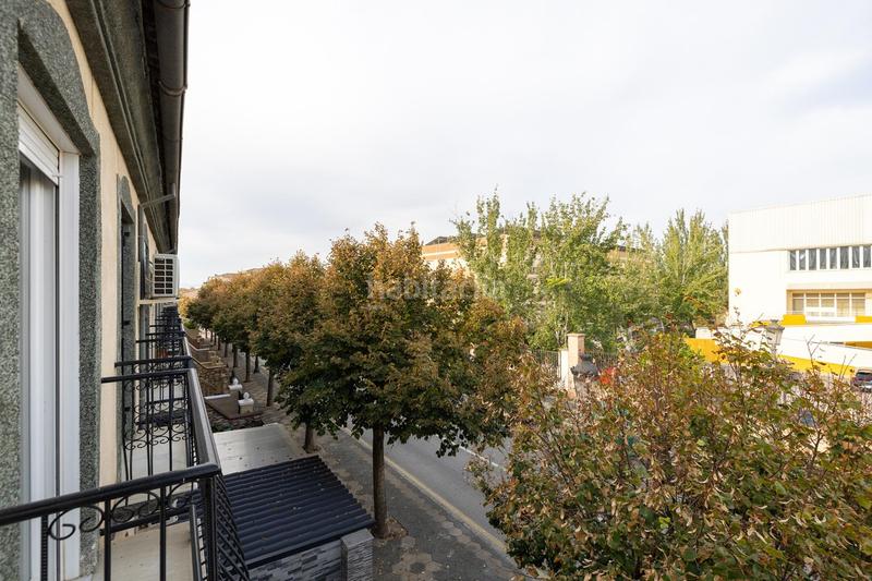 Foto 6835e455-1d05-44c6-a5c6-af880286b581. Casa adossada amb aparcament a Atarfe