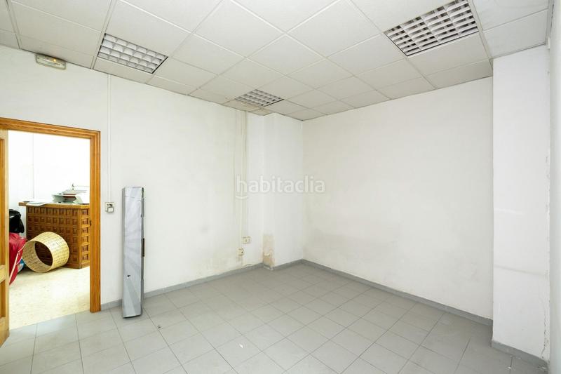 Foto ba1085d5-1f13-43a6-a664-a2bd25016198. Locale commerciale in Camino de Ronda Granada