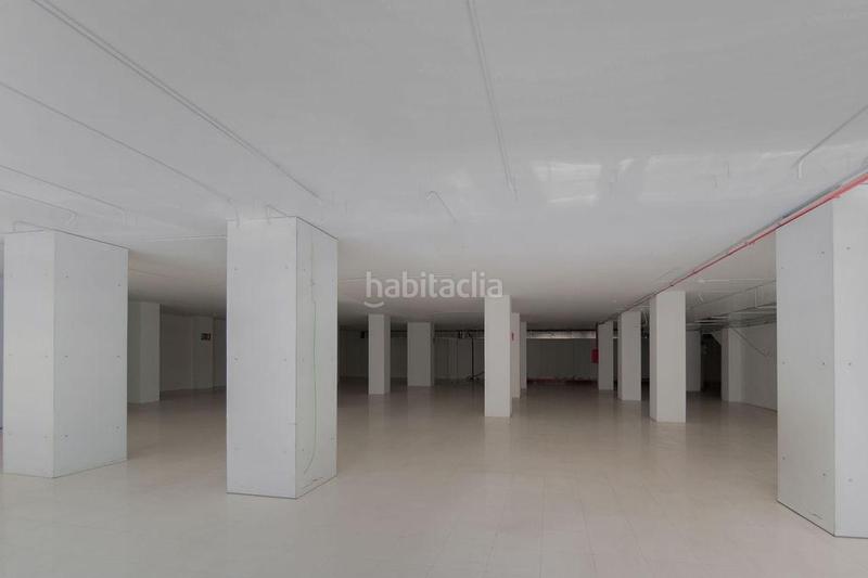 Foto d4e87f48-6f50-4620-819e-0ec12580c469. Local comercial a La Zubia Ciudad Zubia (La)