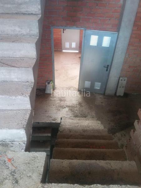 Foto 38e28a12-7fe6-457b-bf90-58003cb6fbc2. Edificio en calle mediodia 42 oportunidad de inversión , granada! en Láchar