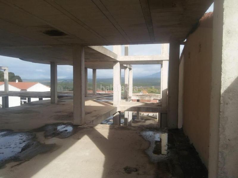 Foto b6916404-7403-40bc-a6e5-7cbaff2fc365. Edificio en calle mediodia 42 oportunidad de inversión , granada! en Láchar