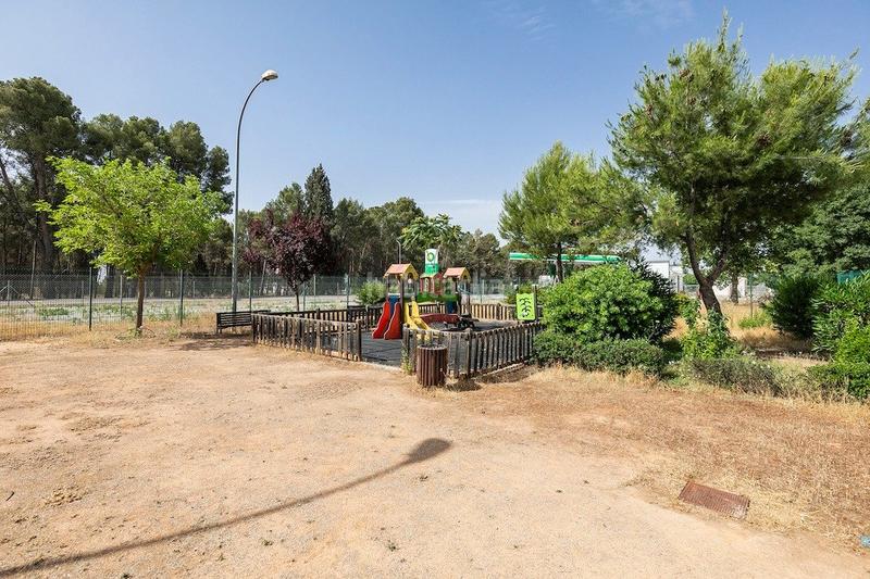 Foto d80642e7-77f4-4f7e-94cd-b8744b121be5. Terreno residenziale in Atarfe