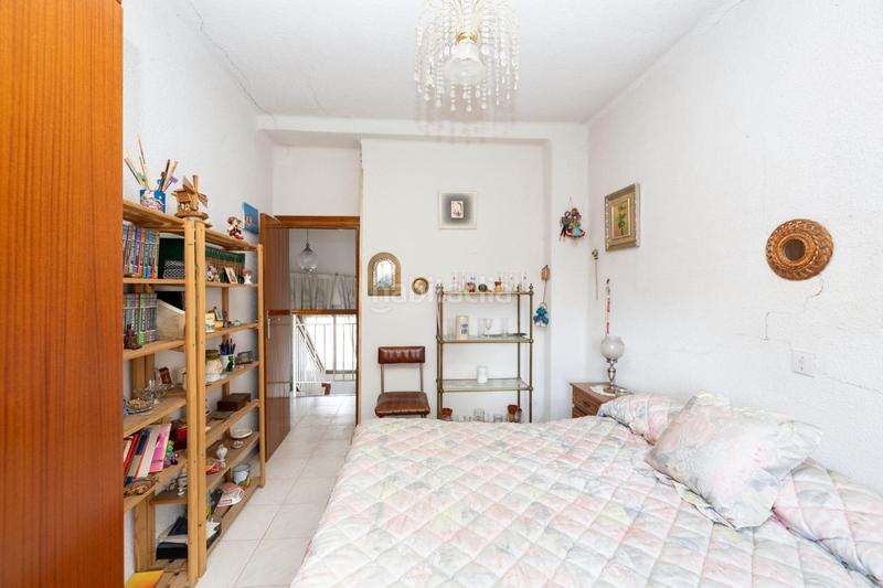 Foto f3bc42d7-d8f8-4d6b-bc7d-f3db24fab260. Casa a schiera in Cerrillo de Maracena - Periodistas Granada