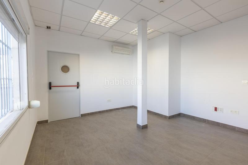 Foto 07f2e8af-38e5-46f4-b0e2-1288a8166730. Nave industrial  en venta en Dúrcal