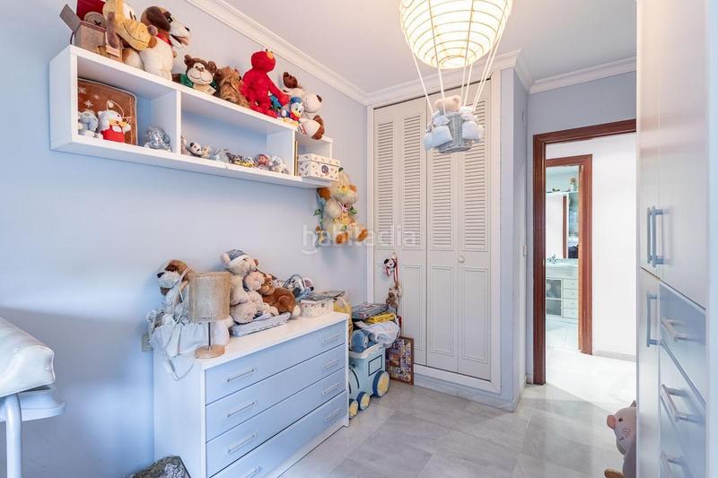 Foto 0df65a12-d42d-46bc-9062-ec743a53e774. Pis amb calefacció aparcament a Joaquina Eguaras Granada