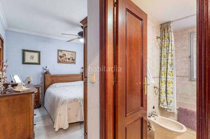 Foto 9128081f-9d13-452b-aafa-1aed211ad150. Pis amb calefacció aparcament a Joaquina Eguaras Granada