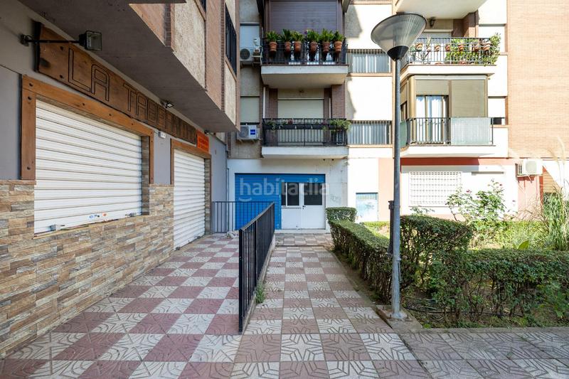 Foto 9fa77dc9-29de-40c1-bf9a-0aafd5edf517. Local comercial a Av. F. Garcia Lorca - Nueva Estación Autobuses Granada