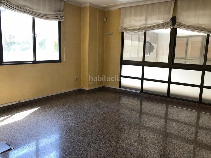 Foto 96e2d6a2-7f6b-4e3e-b0df-72a4a55e7133. Local comercial a Ejido centro Ejido (El)