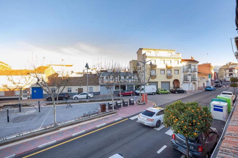 Foto a881ce55-c4ac-46d9-9ff3-178fd7574434. Casa adosada en ogijares 18 casa con estupenda ubicación . avenida de los ogíjares en Armilla