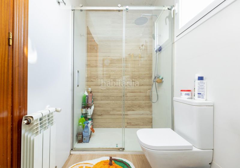 Foto d08f43d0-f83d-49c2-b553-affda66f1d7e. Chalet maravillosa vivienda en monteluz en Peligros