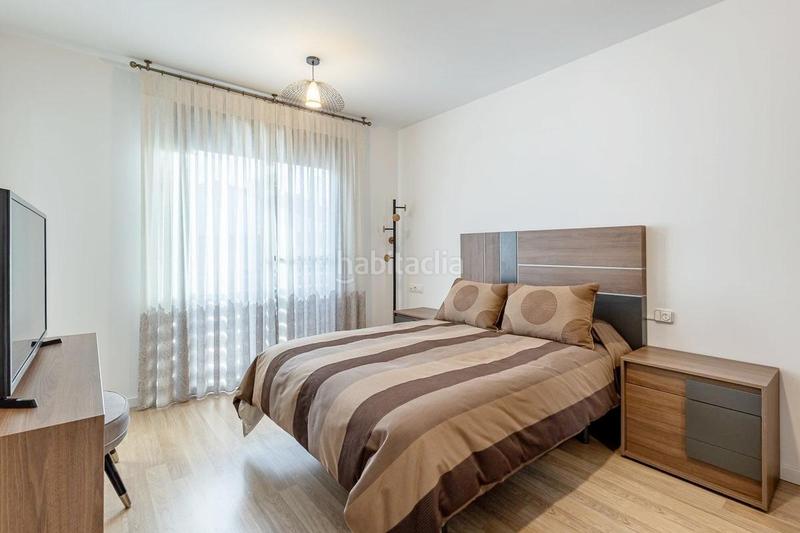 Foto a8f5e123-616f-4ed9-baa6-08e743320d97. Casa adossada amb calefacció aparcament piscina a Jun