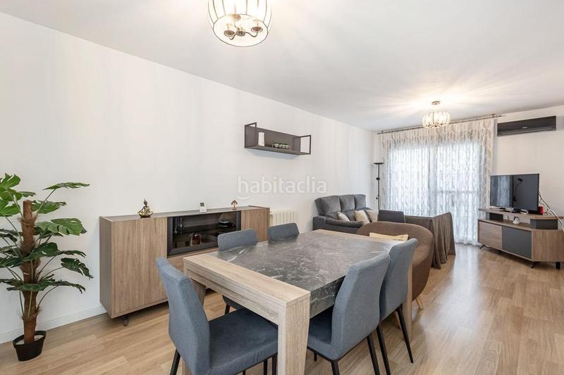 Foto ac6792fb-02c2-41ba-b399-f7c15032111e. Casa adossada amb calefacció aparcament piscina a Jun