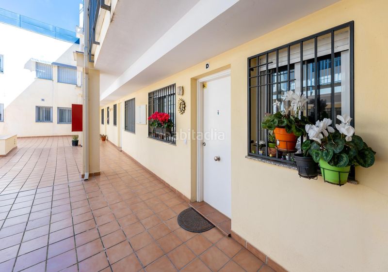 Foto c721afc8-c4d0-4ee5-9ecc-9252d97e4e8a. Pis amb aparcament a Cúllar Vega