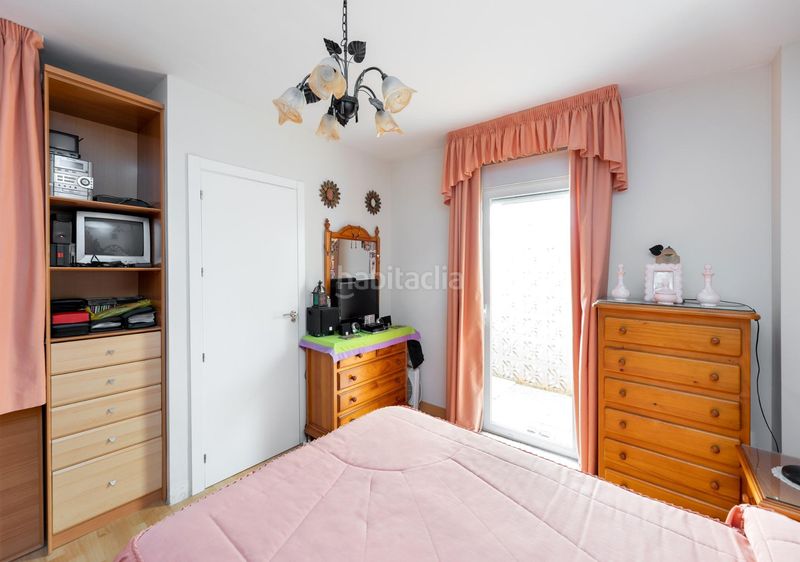 Foto f943d199-6c5b-4cd2-926c-0273cc4c526c. Pis amb aparcament a Cúllar Vega