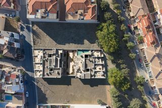 Attique  Camino de churriana. Ático 3 dormitorios