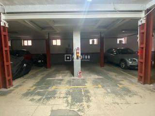 Aparcament cotxe en Reyes Catlicos. Se vende plaza de garajealcal de henaresmadridplaza para dos co
