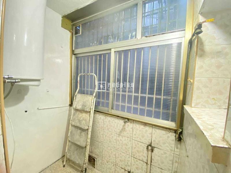 Foto 41c9e568-dc74-43a0-b9c1-6a90980694a6. Appartamento con riscaldamento in Reyes Católicos Alcalá de Henares