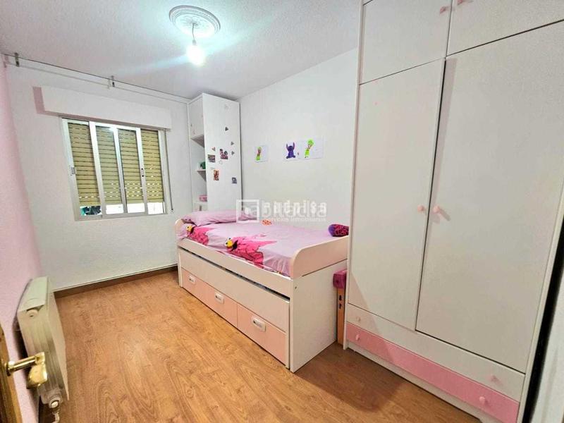 Foto 5e0684f7-aa3e-4db1-8593-6d871b6076d4. Pis amb calefacció a Reyes Católicos Alcalá de Henares