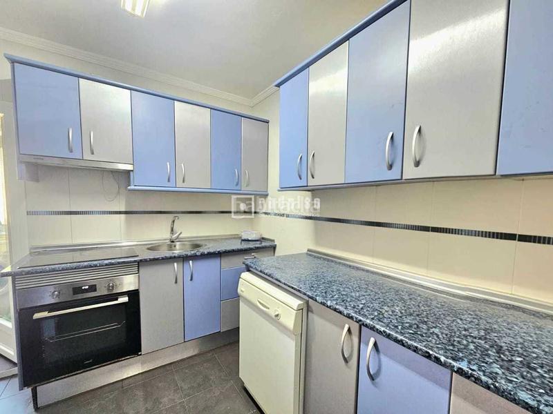 Foto 790af1dc-179a-4aaf-9c66-aa455a20f512. Pis amb calefacció a Reyes Católicos Alcalá de Henares